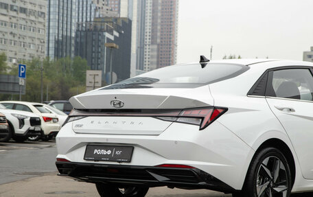 Hyundai Elantra, 2023 год, 2 339 000 рублей, 19 фотография