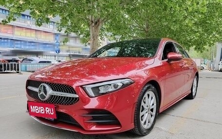 Mercedes-Benz A-Класс, 2021 год, 1 800 077 рублей, 2 фотография