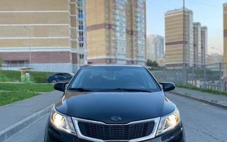 KIA Rio III рестайлинг, 2012 год, 775 000 рублей, 1 фотография