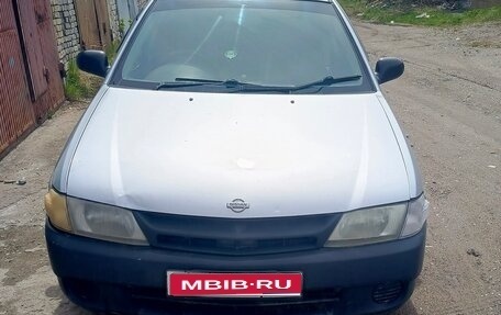 Nissan AD II, 2001 год, 130 000 рублей, 1 фотография
