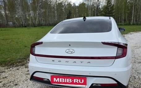 Hyundai Sonata VIII, 2021 год, 2 380 000 рублей, 4 фотография