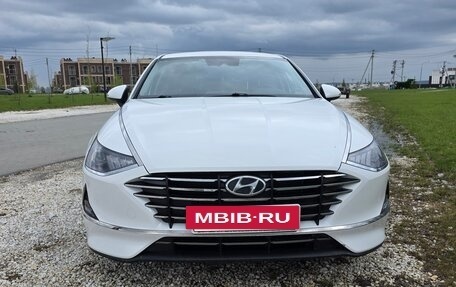 Hyundai Sonata VIII, 2021 год, 2 380 000 рублей, 3 фотография