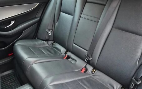 Mercedes-Benz E-Класс, 2019 год, 1 895 000 рублей, 4 фотография
