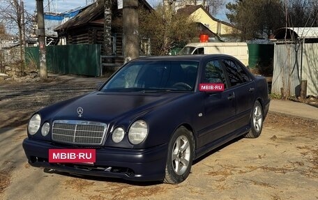 Mercedes-Benz E-Класс, 1996 год, 350 000 рублей, 14 фотография
