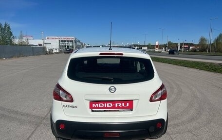 Nissan Qashqai, 2012 год, 900 000 рублей, 4 фотография