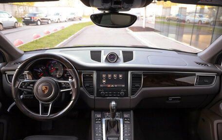 Porsche Macan I рестайлинг, 2016 год, 3 349 000 рублей, 11 фотография