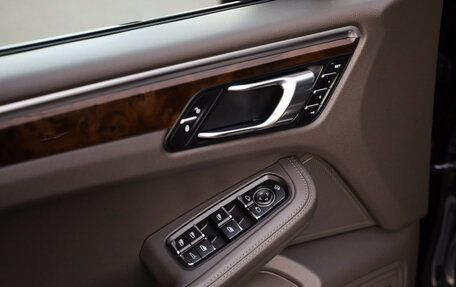 Porsche Macan I рестайлинг, 2016 год, 3 349 000 рублей, 22 фотография