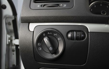 Volkswagen Jetta VI, 2010 год, 495 000 рублей, 15 фотография