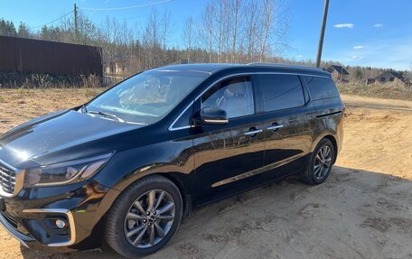 KIA Carnival III, 2020 год, 2 950 000 рублей, 3 фотография