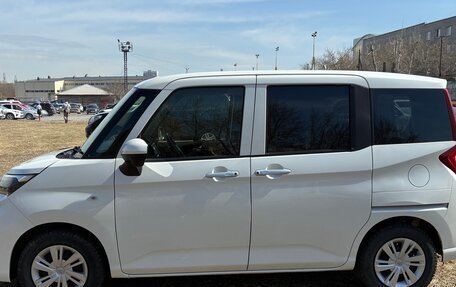 Toyota Roomy I, 2021 год, 990 000 рублей, 2 фотография