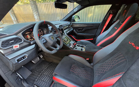Lamborghini Urus I, 2025 год, 40 000 000 рублей, 10 фотография
