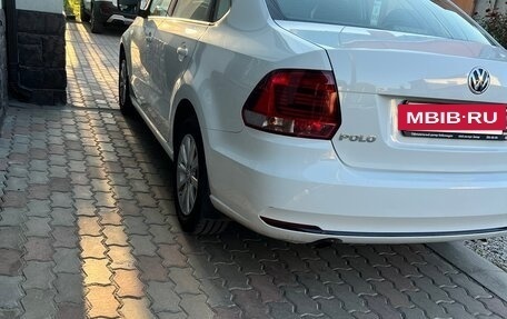 Volkswagen Polo VI (EU Market), 2018 год, 1 350 000 рублей, 3 фотография