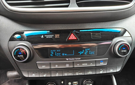 Hyundai Tucson III, 2018 год, 2 499 000 рублей, 10 фотография