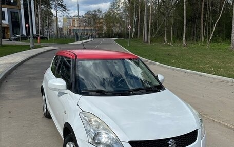 Suzuki Swift IV, 2011 год, 700 000 рублей, 3 фотография