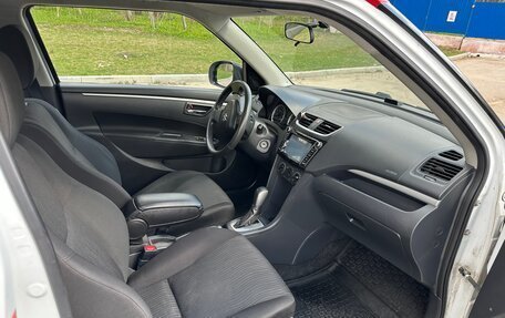 Suzuki Swift IV, 2011 год, 700 000 рублей, 21 фотография