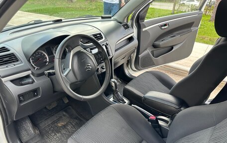 Suzuki Swift IV, 2011 год, 700 000 рублей, 24 фотография