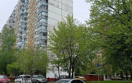 Mitsubishi Galant VIII, 2001 год, 245 000 рублей, 2 фотография