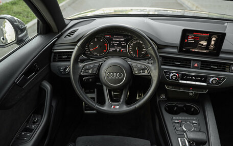 Audi A4, 2018 год, 2 749 000 рублей, 12 фотография