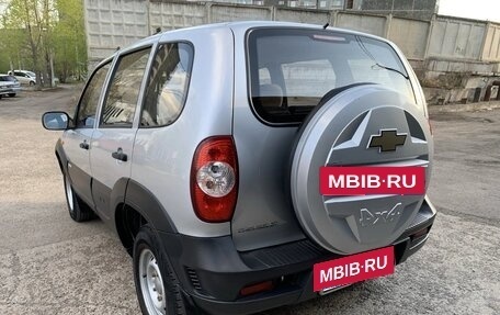 Chevrolet Niva I рестайлинг, 2009 год, 520 000 рублей, 3 фотография