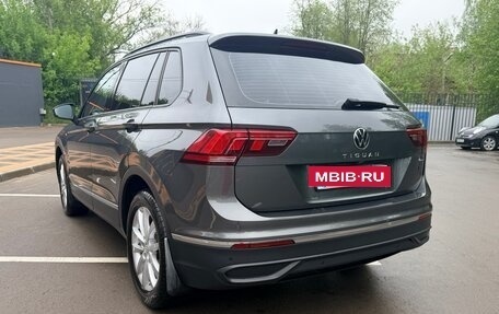 Volkswagen Tiguan II, 2021 год, 3 500 000 рублей, 5 фотография