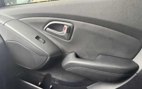 Hyundai ix35 I рестайлинг, 2015 год, 1 650 000 рублей, 14 фотография