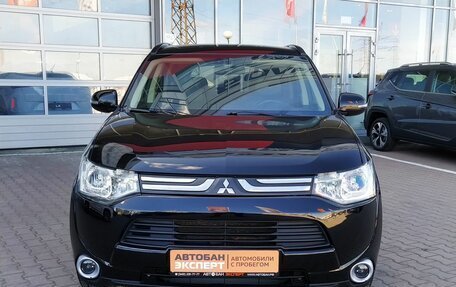 Mitsubishi Outlander III рестайлинг 3, 2012 год, 1 249 000 рублей, 2 фотография