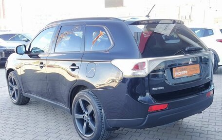 Mitsubishi Outlander III рестайлинг 3, 2012 год, 1 249 000 рублей, 6 фотография