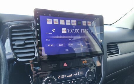 Mitsubishi Outlander III рестайлинг 3, 2012 год, 1 249 000 рублей, 15 фотография