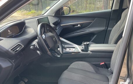 Peugeot 3008 II, 2019 год, 1 699 000 рублей, 9 фотография