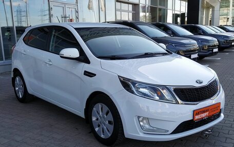 KIA Rio III рестайлинг, 2014 год, 949 000 рублей, 3 фотография