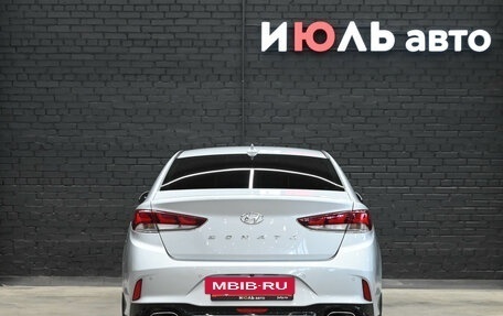Hyundai Sonata VII, 2018 год, 2 000 000 рублей, 5 фотография