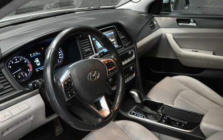 Hyundai Sonata VII, 2018 год, 2 000 000 рублей, 17 фотография