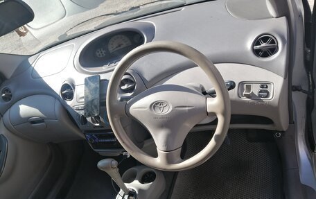 Toyota Platz, 2002 год, 315 000 рублей, 17 фотография