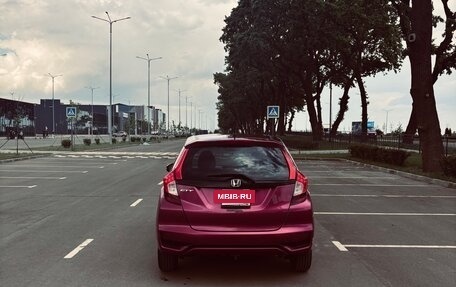 Honda Fit III, 2018 год, 1 145 000 рублей, 7 фотография