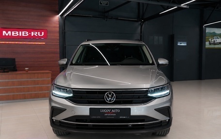 Volkswagen Tiguan II, 2022 год, 3 350 000 рублей, 2 фотография