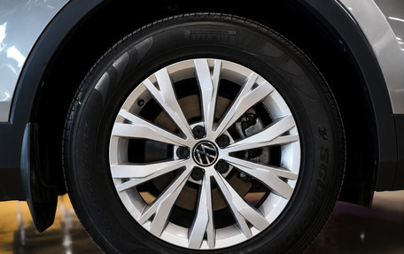 Volkswagen Tiguan II, 2022 год, 3 350 000 рублей, 8 фотография