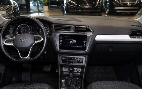 Volkswagen Tiguan II, 2022 год, 3 350 000 рублей, 13 фотография