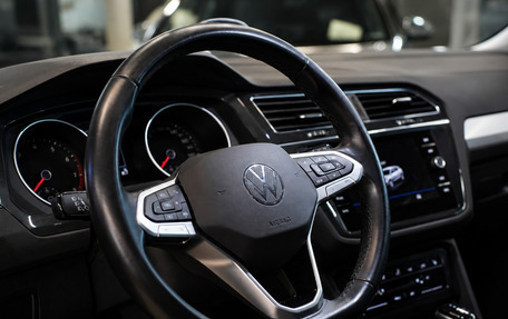 Volkswagen Tiguan II, 2022 год, 3 350 000 рублей, 16 фотография