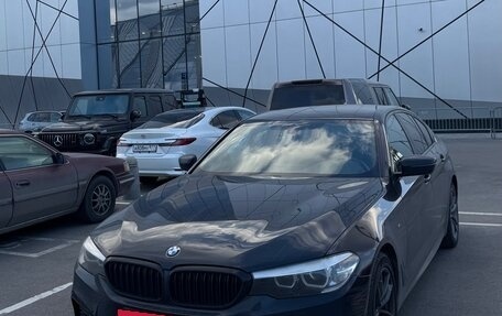 BMW 5 серия, 2019 год, 2 700 000 рублей, 1 фотография