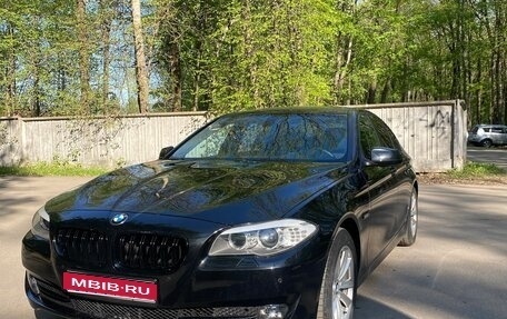BMW 5 серия, 2012 год, 1 940 000 рублей, 1 фотография