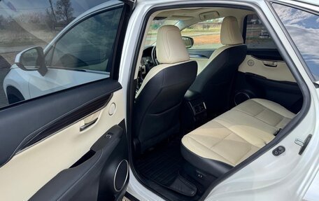 Lexus NX I, 2018 год, 4 100 000 рублей, 6 фотография