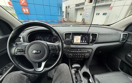 KIA Sportage IV рестайлинг, 2017 год, 1 800 000 рублей, 9 фотография