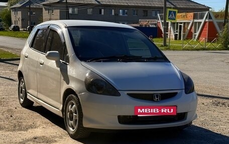 Honda Fit III, 2006 год, 350 000 рублей, 3 фотография