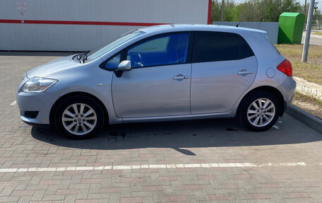 Toyota Auris II, 2008 год, 650 000 рублей, 3 фотография