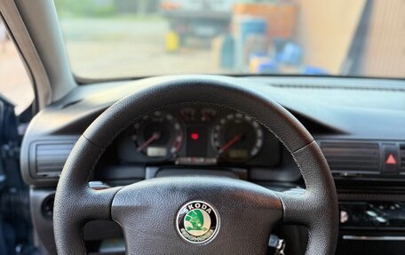 Skoda Superb III рестайлинг, 2002 год, 600 000 рублей, 18 фотография