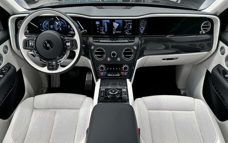 Rolls-Royce Cullinan, 2026 год, 78 000 000 рублей, 15 фотография