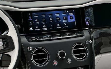 Rolls-Royce Cullinan, 2026 год, 78 000 000 рублей, 18 фотография