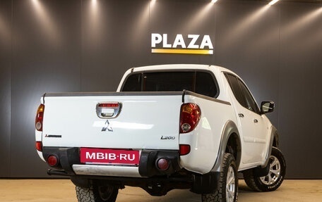 Mitsubishi L200 IV рестайлинг, 2014 год, 1 759 000 рублей, 4 фотография