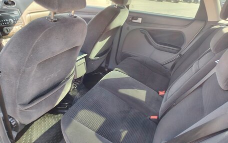 Ford Focus II рестайлинг, 2006 год, 400 000 рублей, 10 фотография