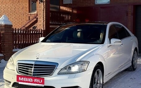 Mercedes-Benz S-Класс, 2006 год, 1 250 000 рублей, 4 фотография